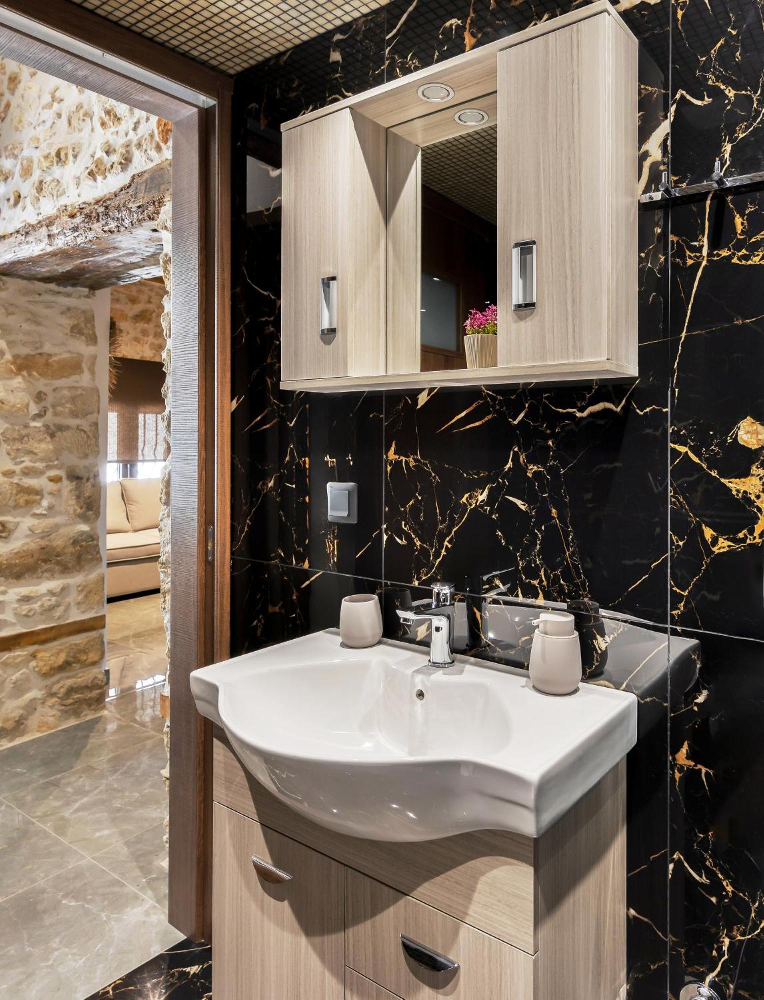 Appartement Anassa 12 Luxury Two Bedroom